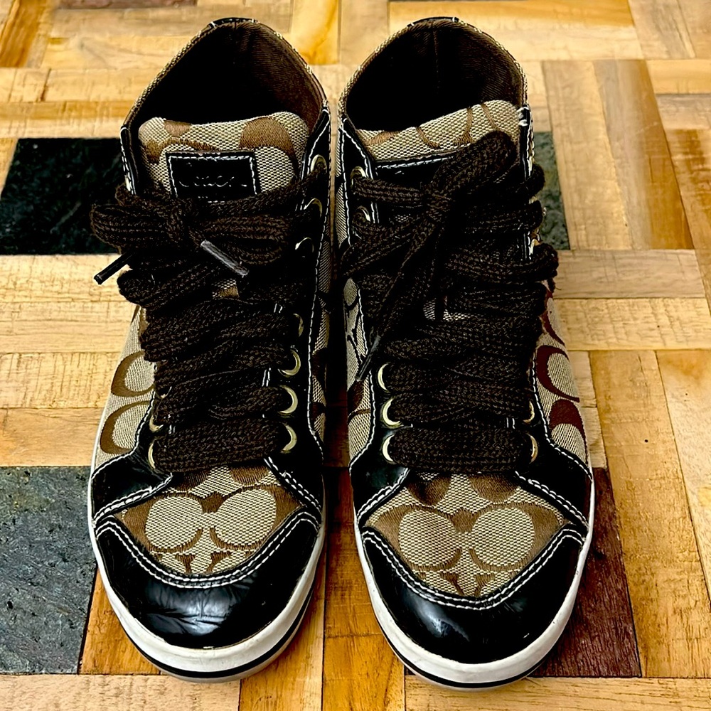 Women's Coach Brendi‎ Lace Up Sneakers Size 5.5